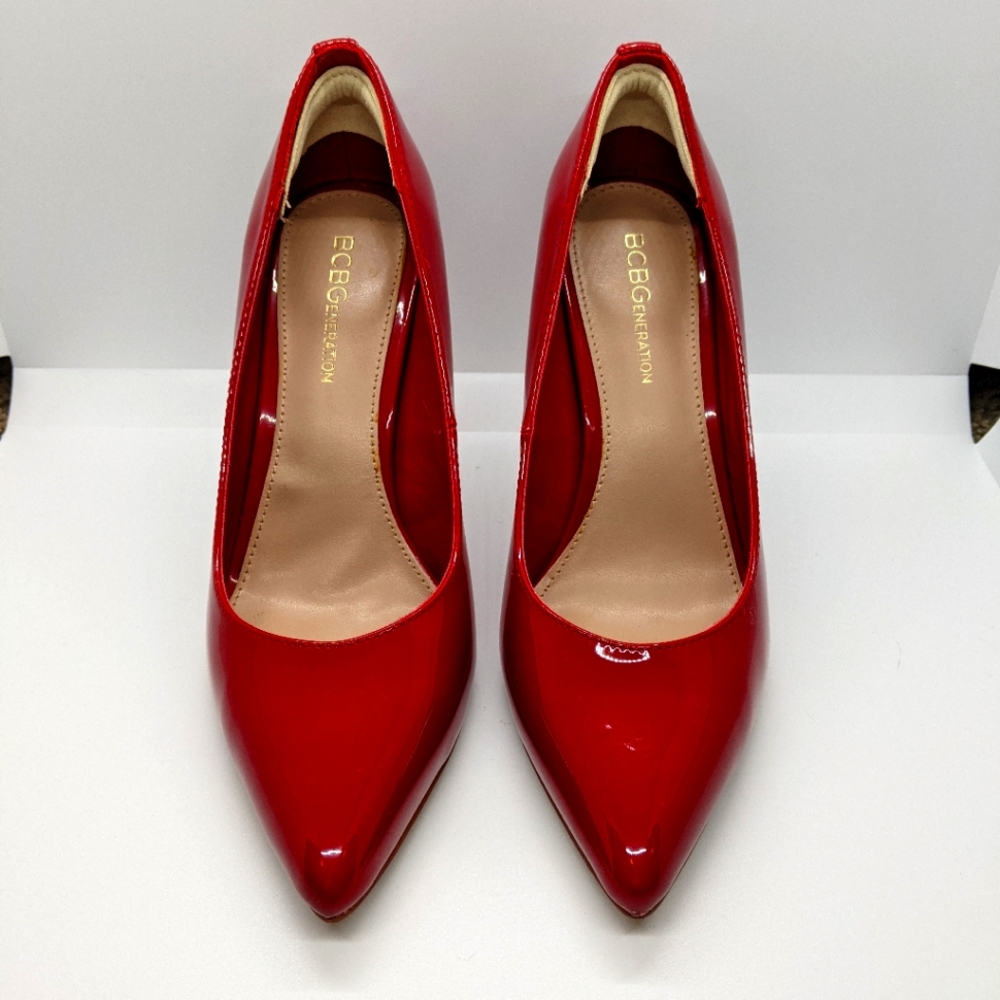 BCBG heels